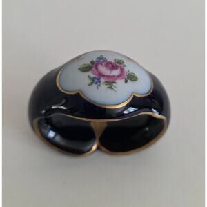 Wallendorf Echt Kobalt Porcelain Napkin Ring Hand Painted Floral 1764 Germany